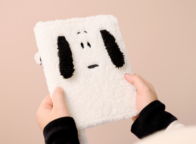[Peanuts] Peanuts Snoopy Soft Furry Diary + Cover Set – 2026 Planner, Brand New