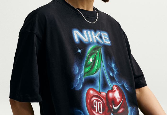 Cherry Graphic Oversized Nike T-Shirt – Black